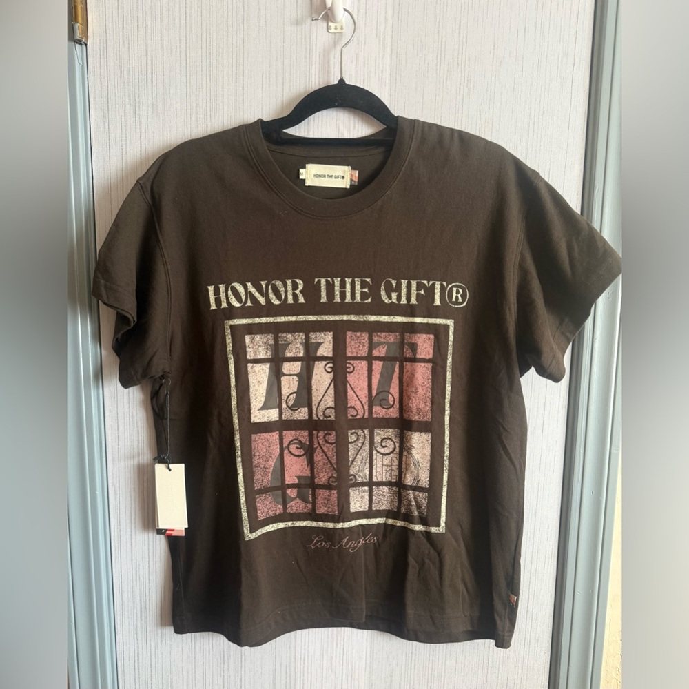 Honor The Gift® Women's Short Sleeve Graphic Tee - Brown